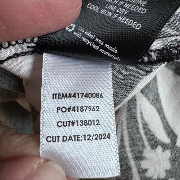 Torrid Tea Length Trapeze Dress Alessa Floral Black Vacation Beach Size 3X EUC - Picture 11 of 15